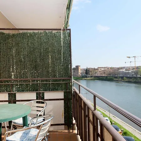 Vr Cangrande On The River Appartement